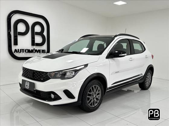 FIAT ARGO 1.3 FIREFLY FLEX TREKKING MANUAL